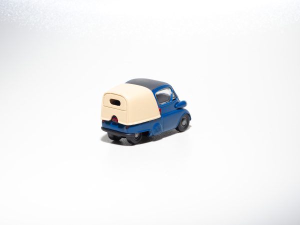 BMW Isetta 250 Van Blue